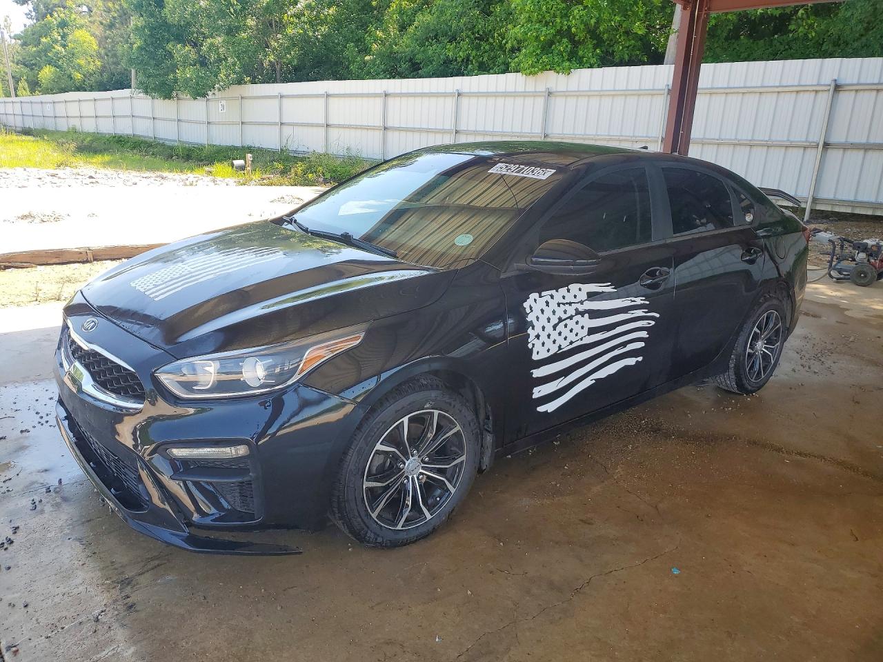 Salvage Kia Forte Image