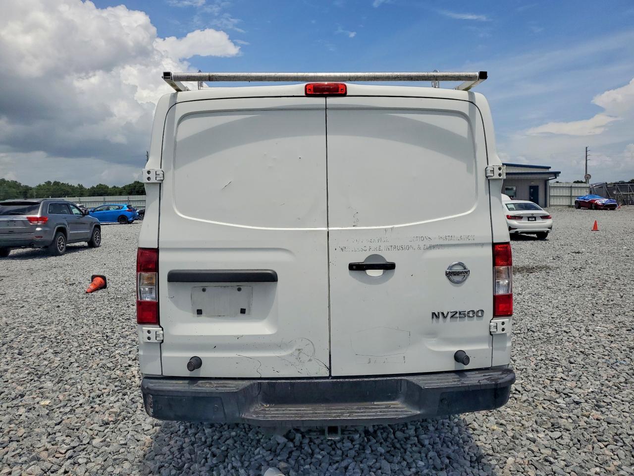 Nissan Nv 2500 Hd Sv