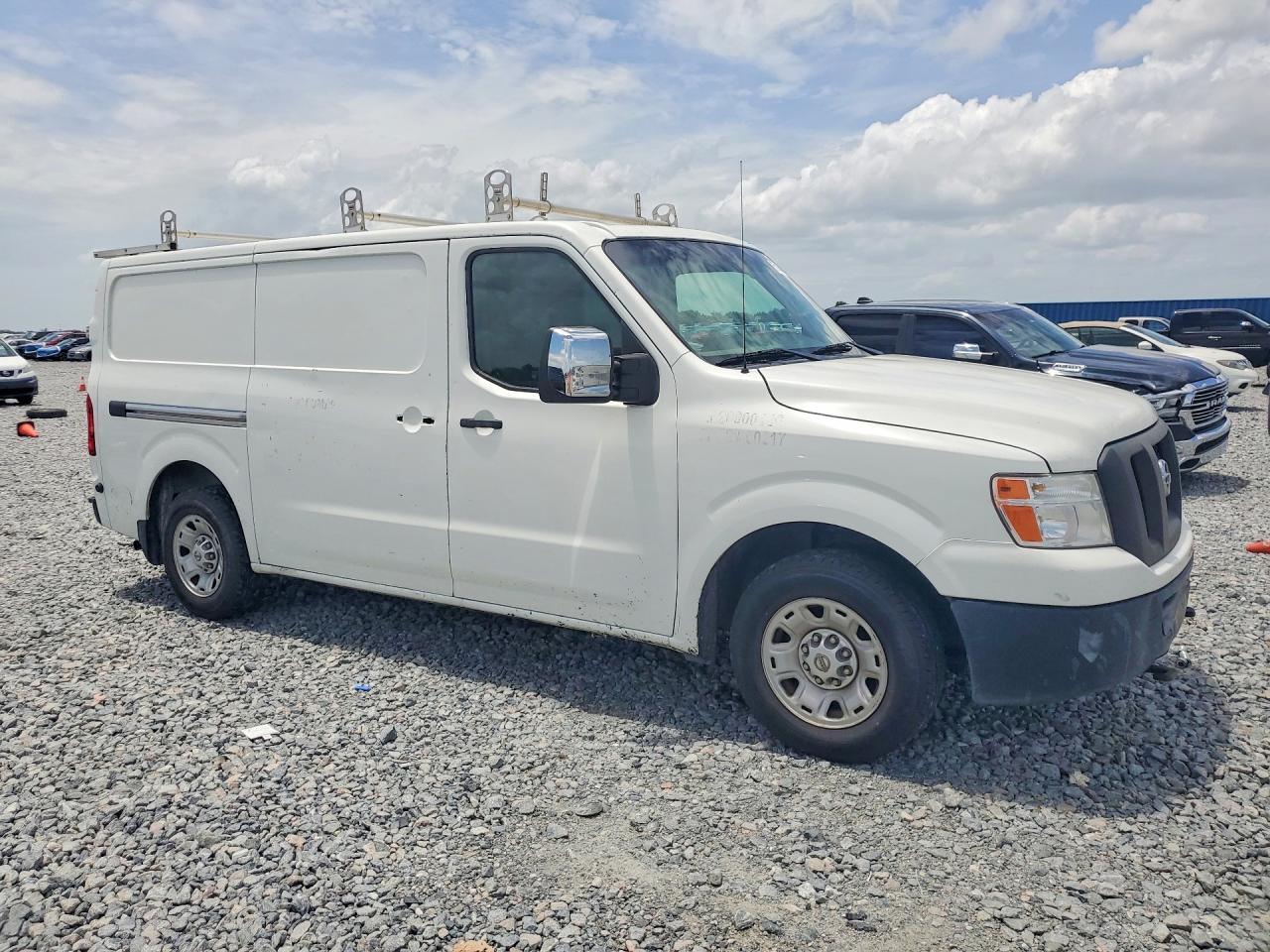 Nissan Nv 2500 Hd Sv