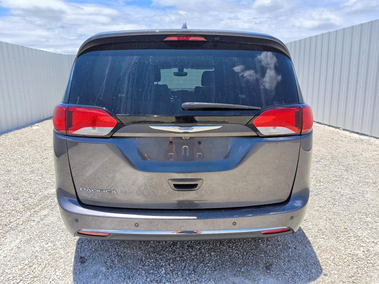 Chrysler Pacifica Touring L
