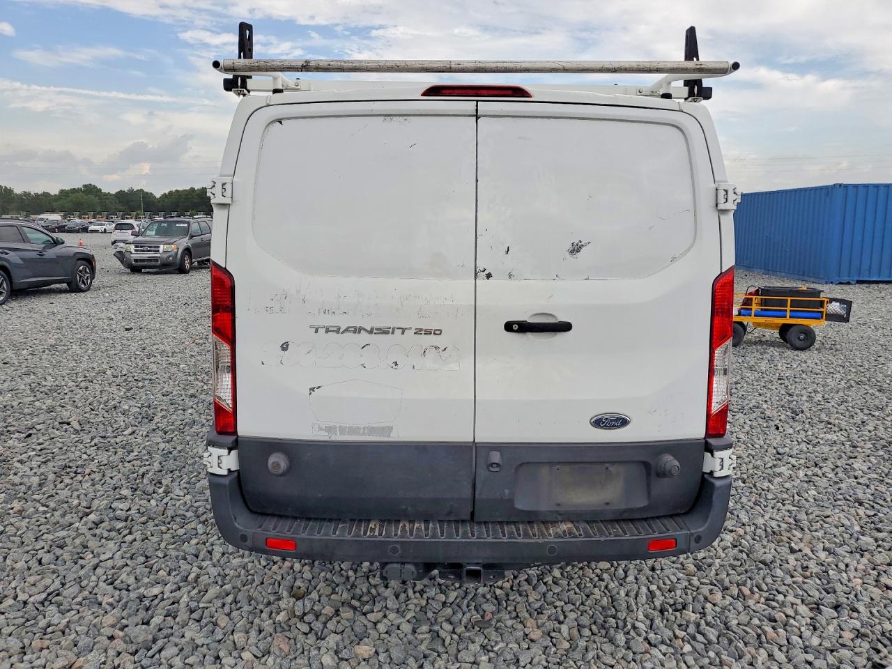 Ford Transit T-250