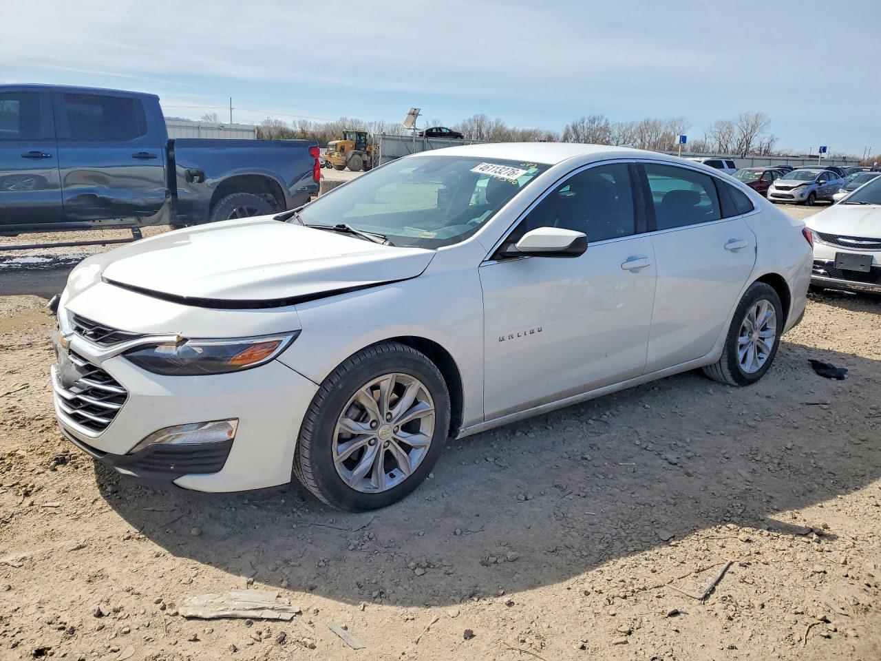 Salvage Chevrolet Malibu Image