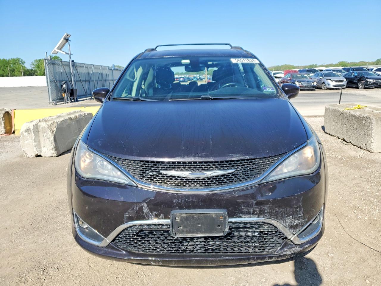 Chrysler Pacifica Touring L