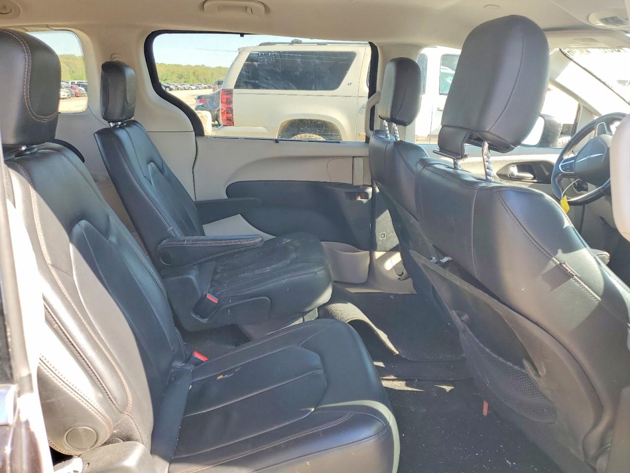Chrysler Pacifica Touring L