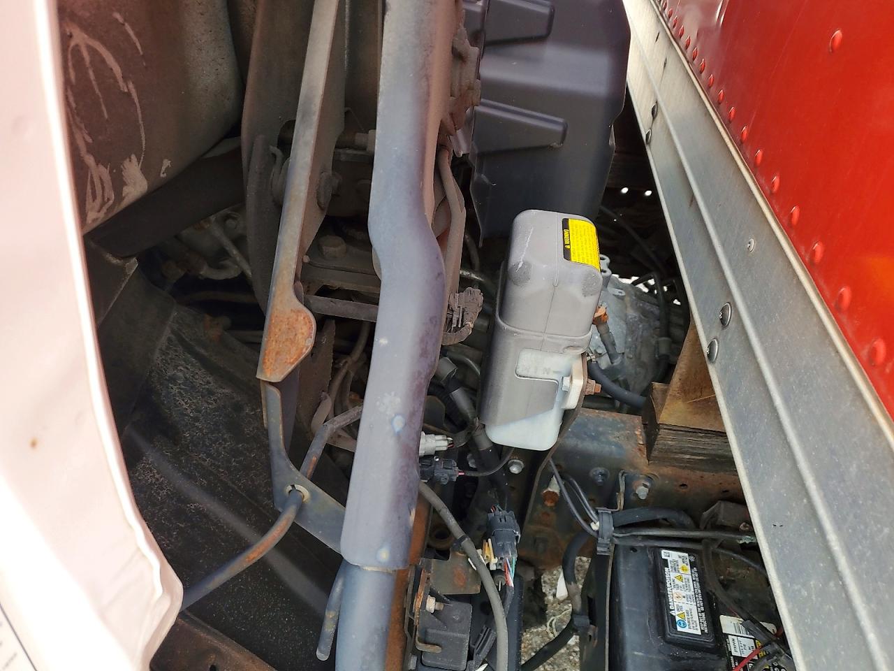 Hino 195