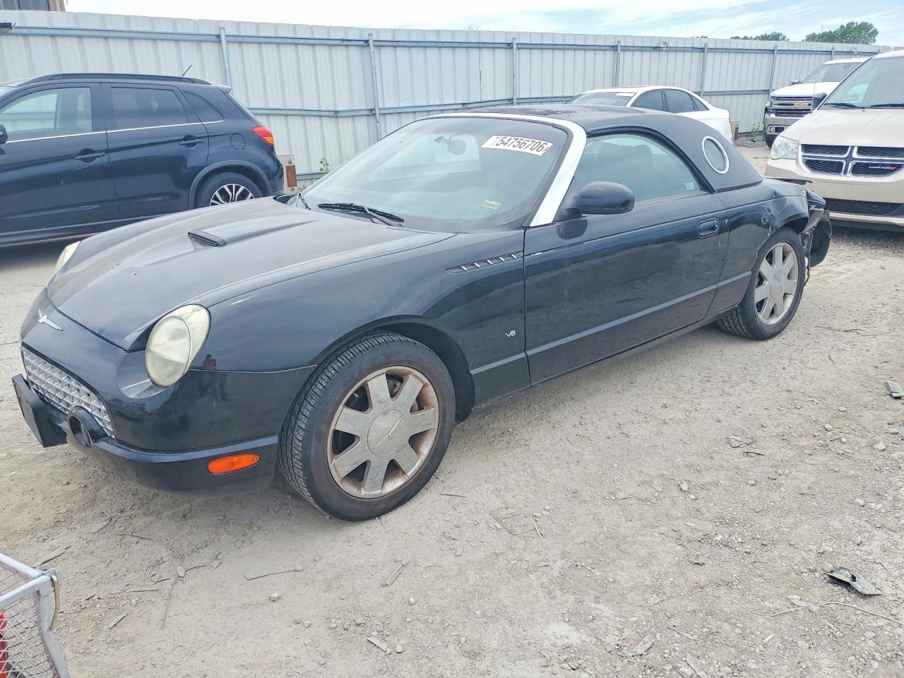 Salvage Ford Thunderbird Image