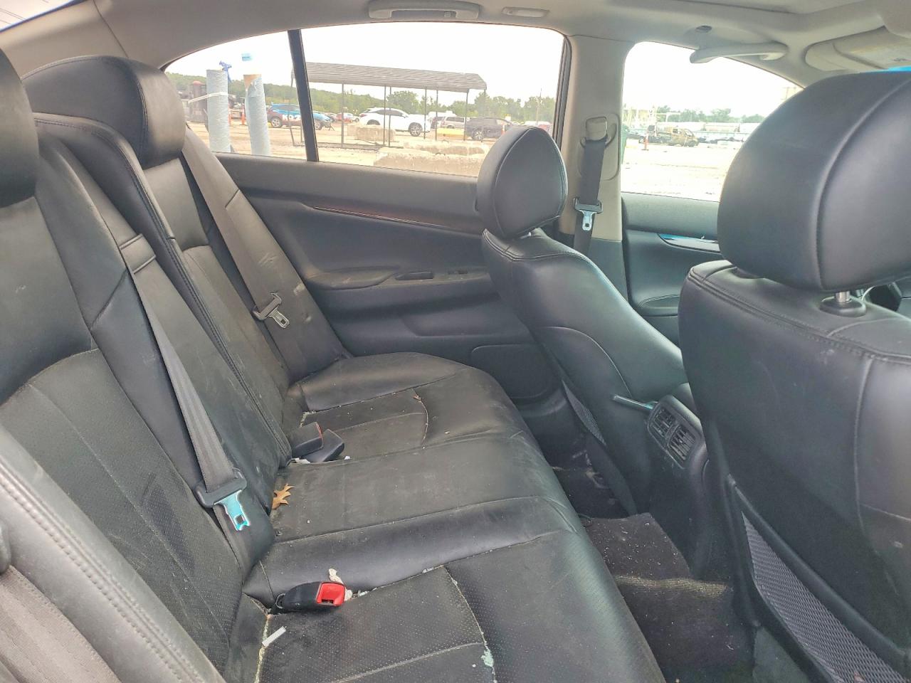 INFINITI G37 X