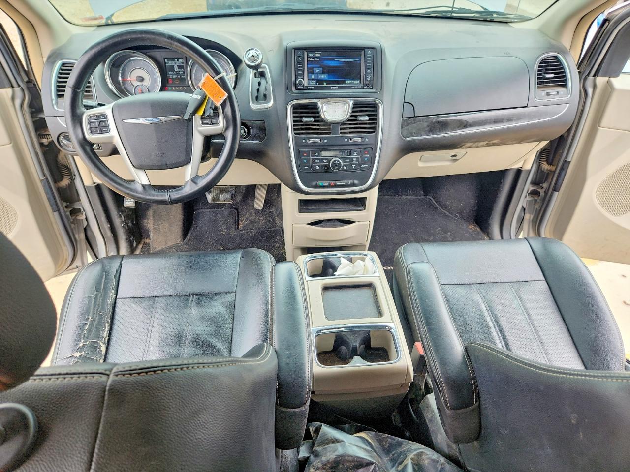 Chrysler Minivan Touring L