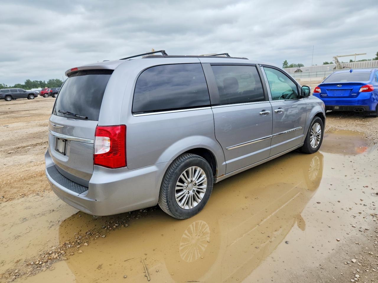 Chrysler Minivan Touring L