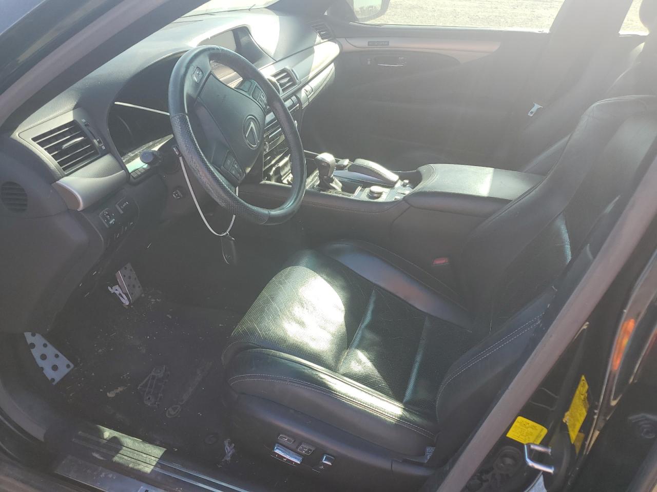 Lexus LS 460