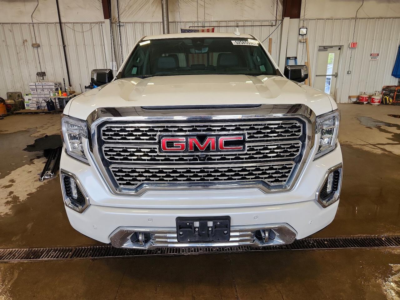 GMC Sierra K1500 Denali