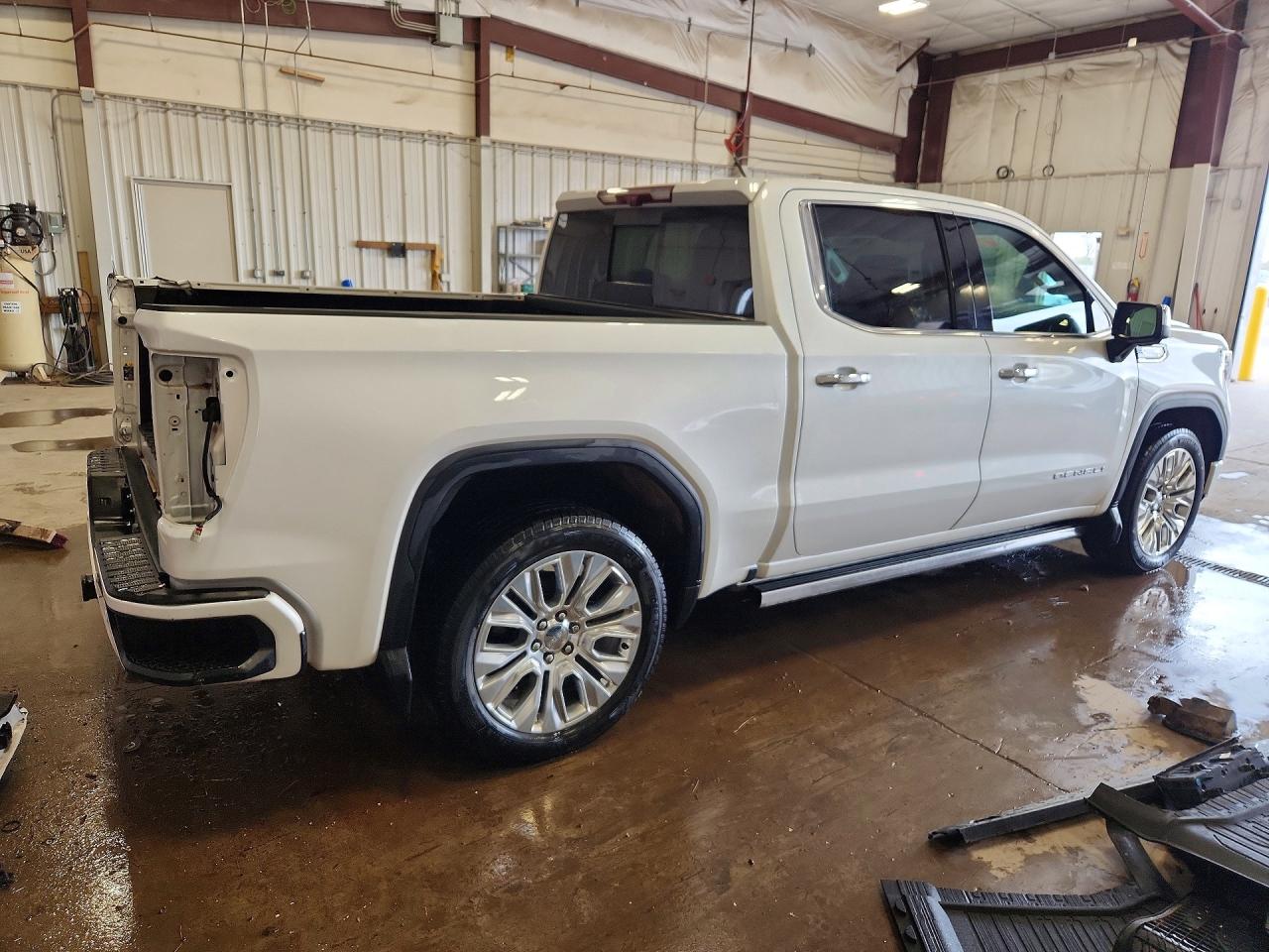 GMC Sierra K1500 Denali