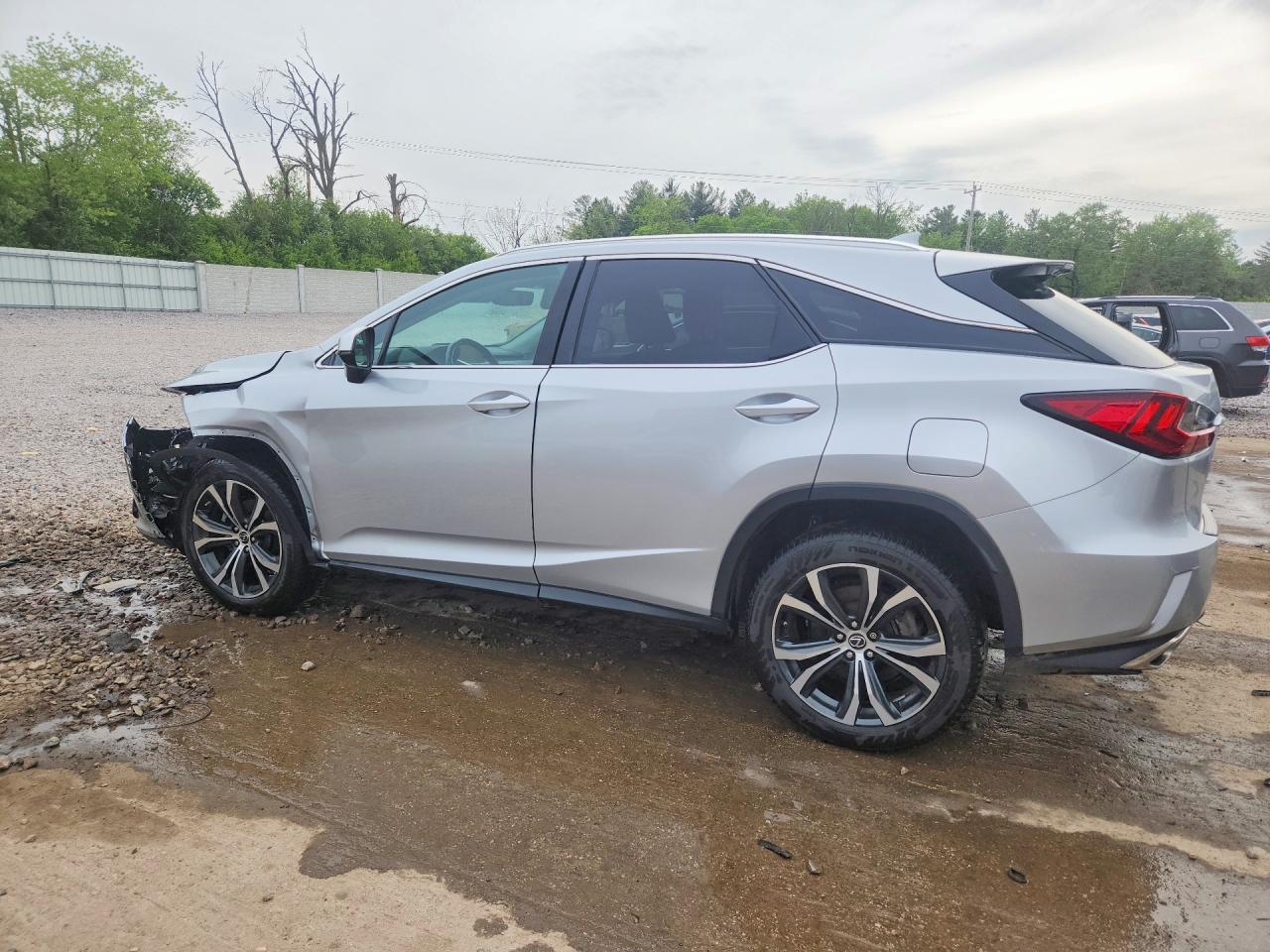 Lexus RX Base