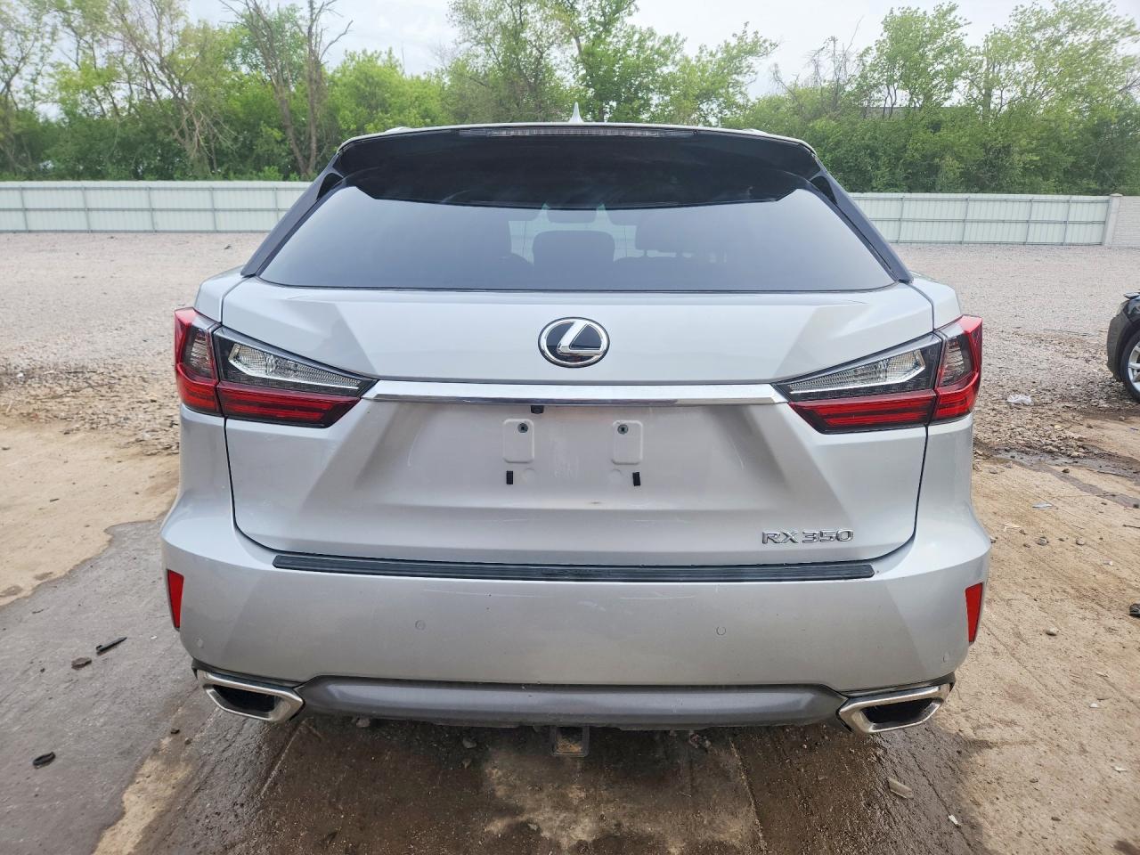 Lexus RX Base