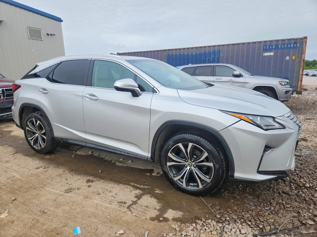 Lexus RX Base