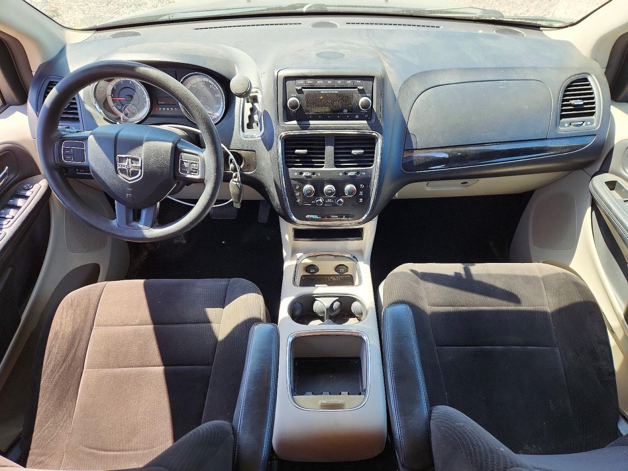 Dodge Caravan Sxt