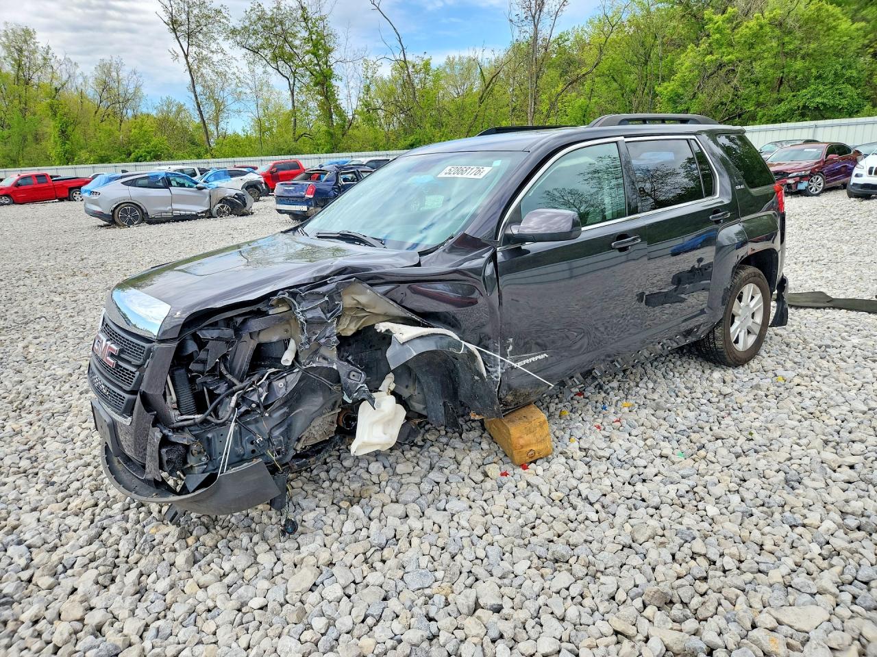 Salvage GMC Terrain Image