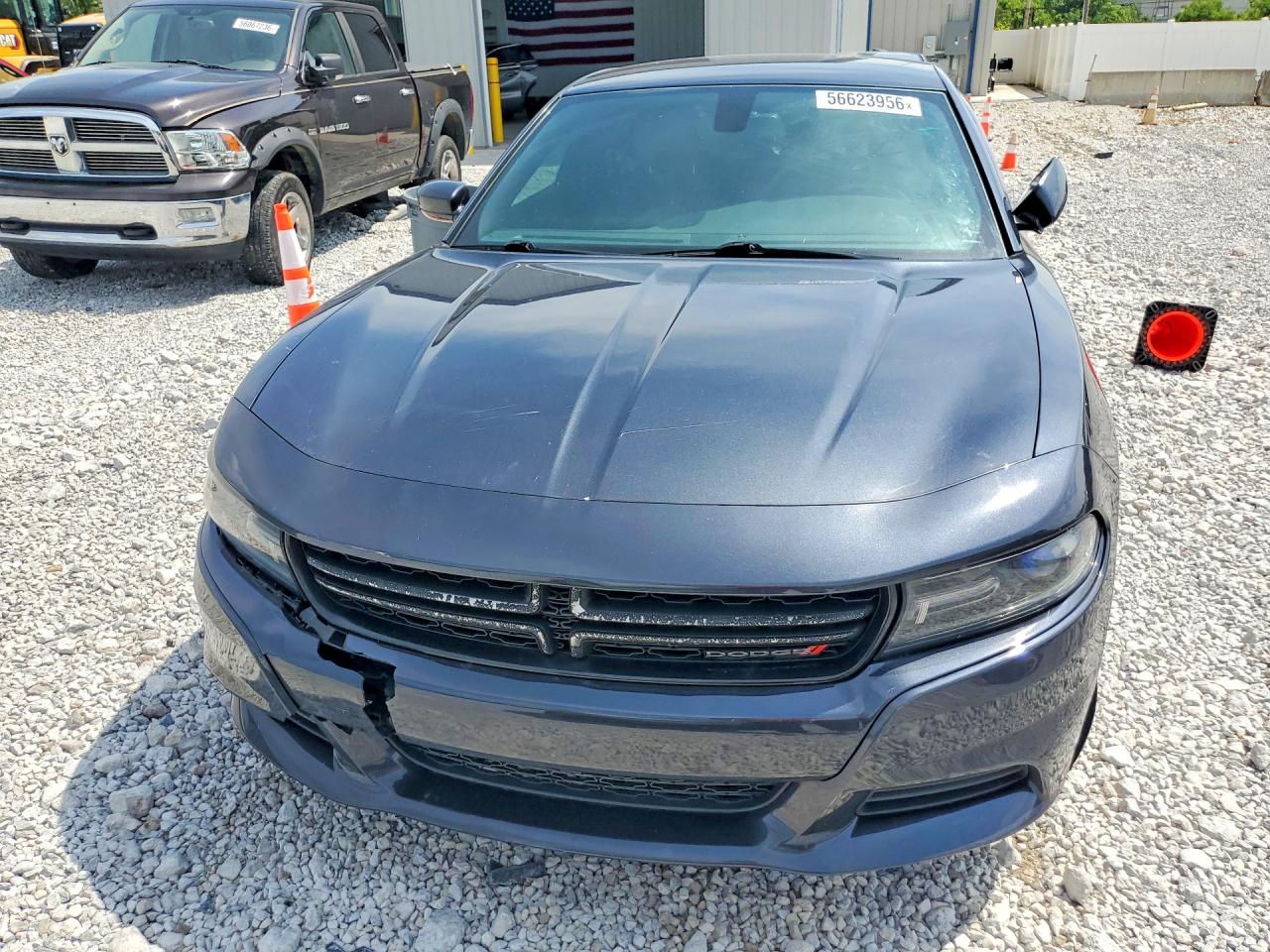 Dodge Charger Se