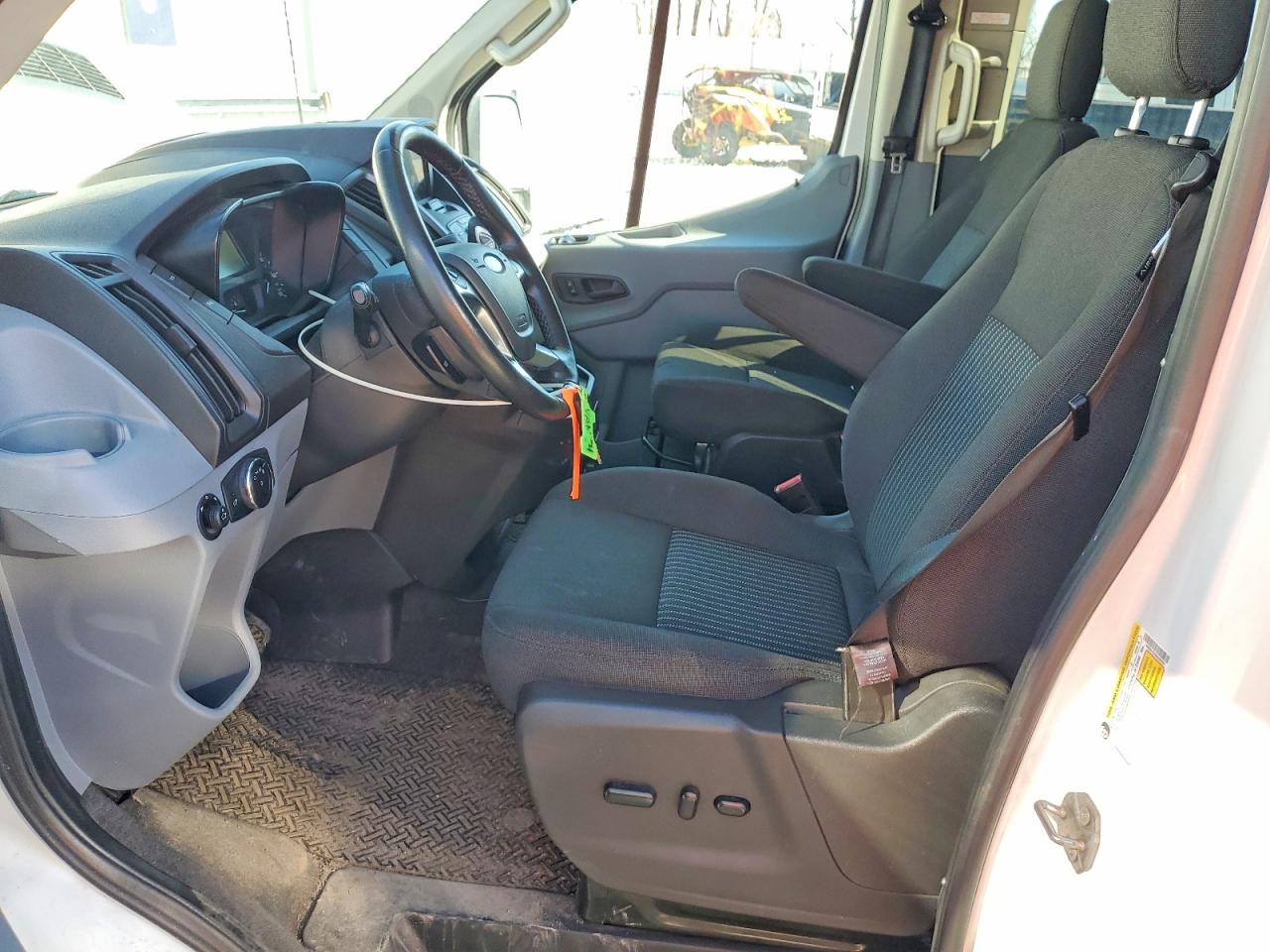 Ford Transit T-150