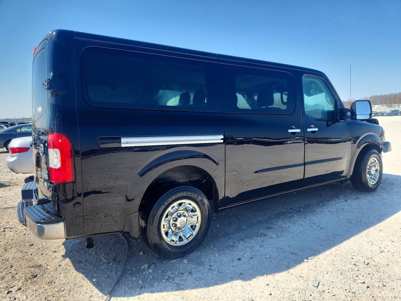 Nissan Nv 3500 Hd Sl