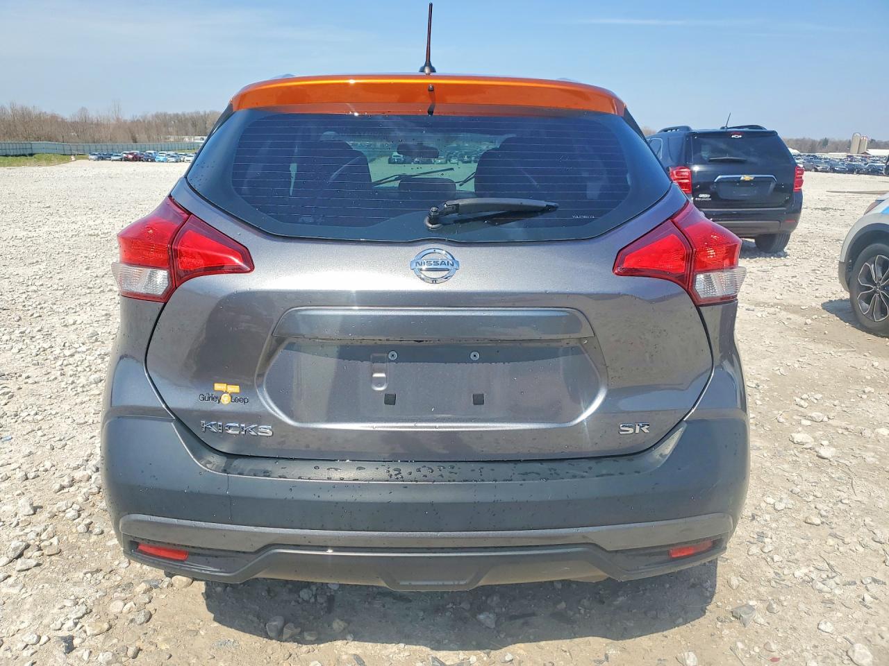 Nissan Kicks S