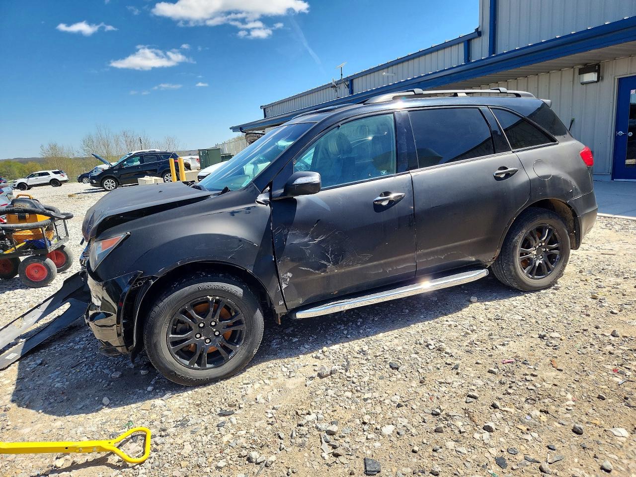 Salvage Acura MDX Image