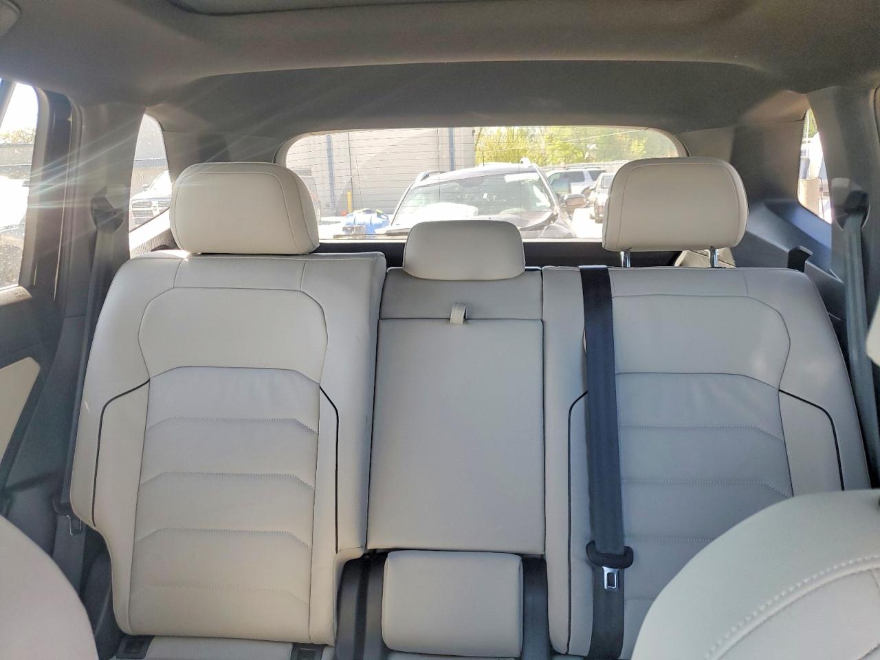 Volkswagen Tiguan Sel Premium R-line