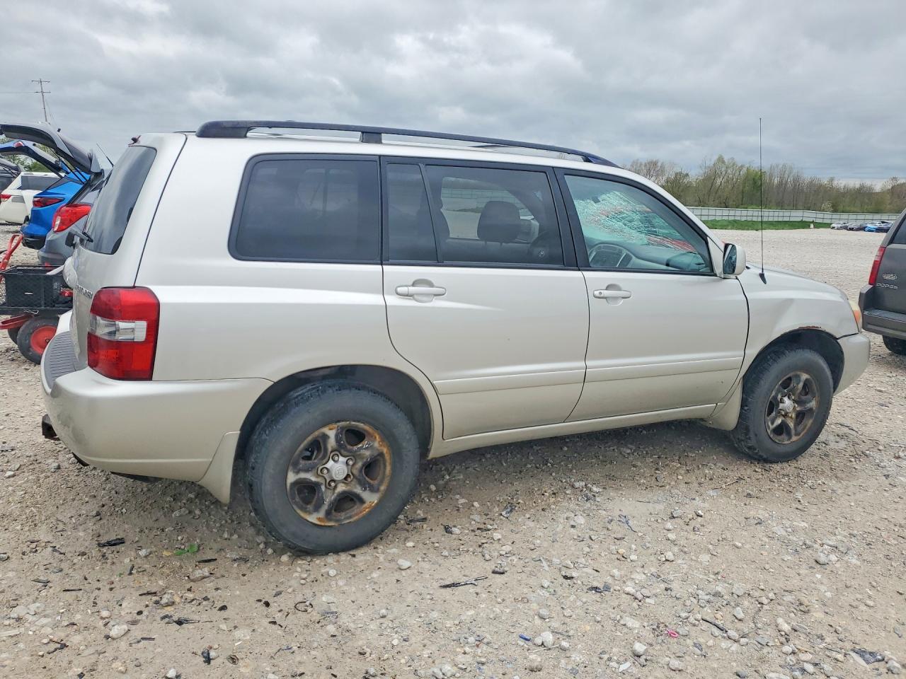 Toyota Highlander Base