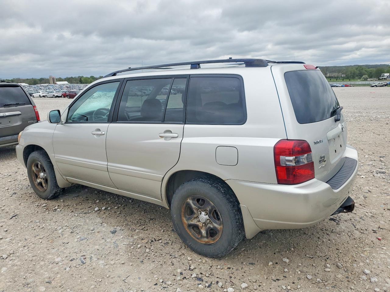 Toyota Highlander Base