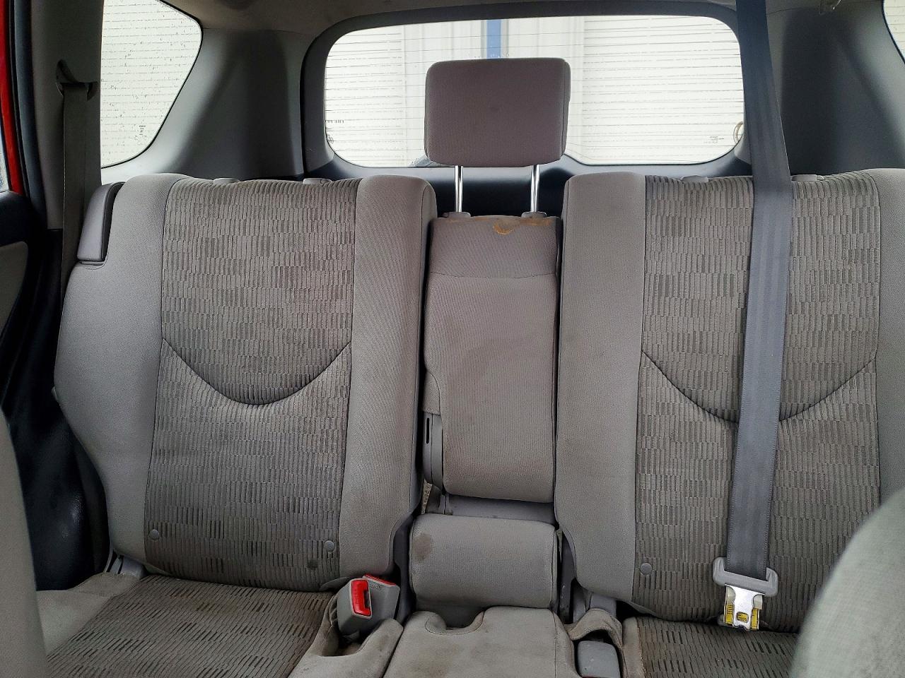Toyota RAV4 Base