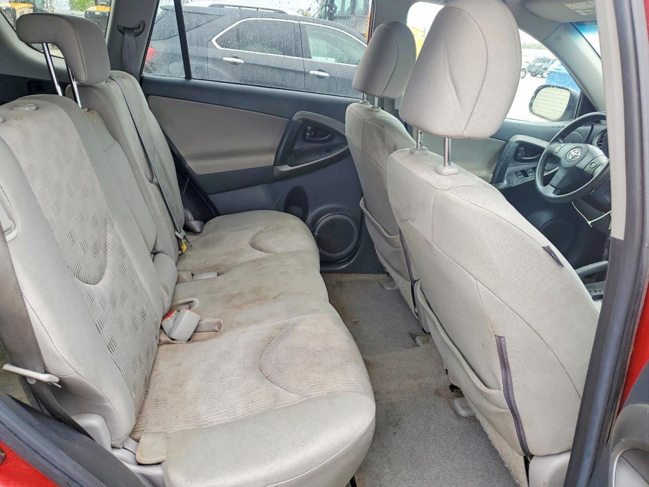 Toyota RAV4 Base