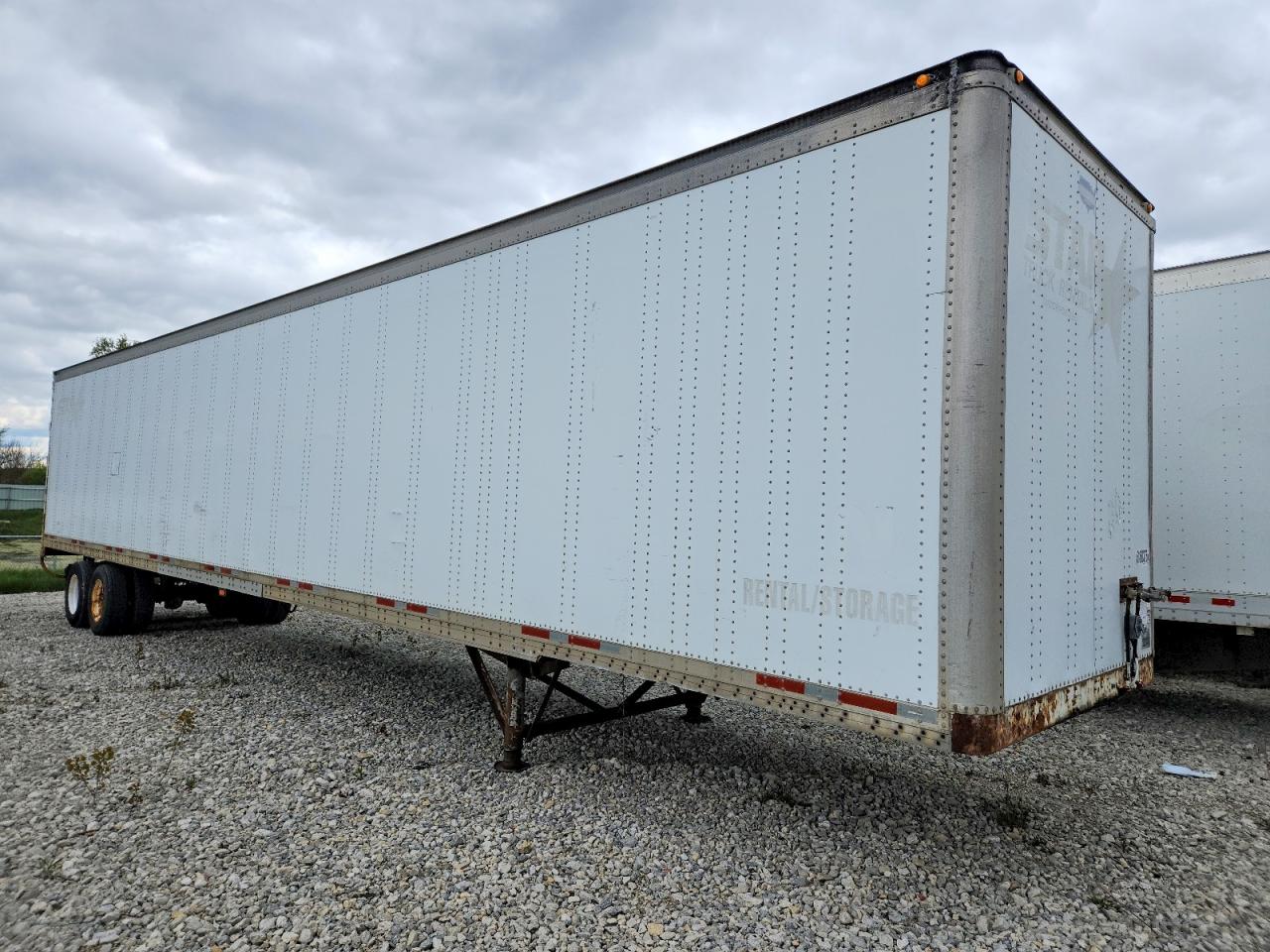 Salvage Wabash Dry Freigh Image