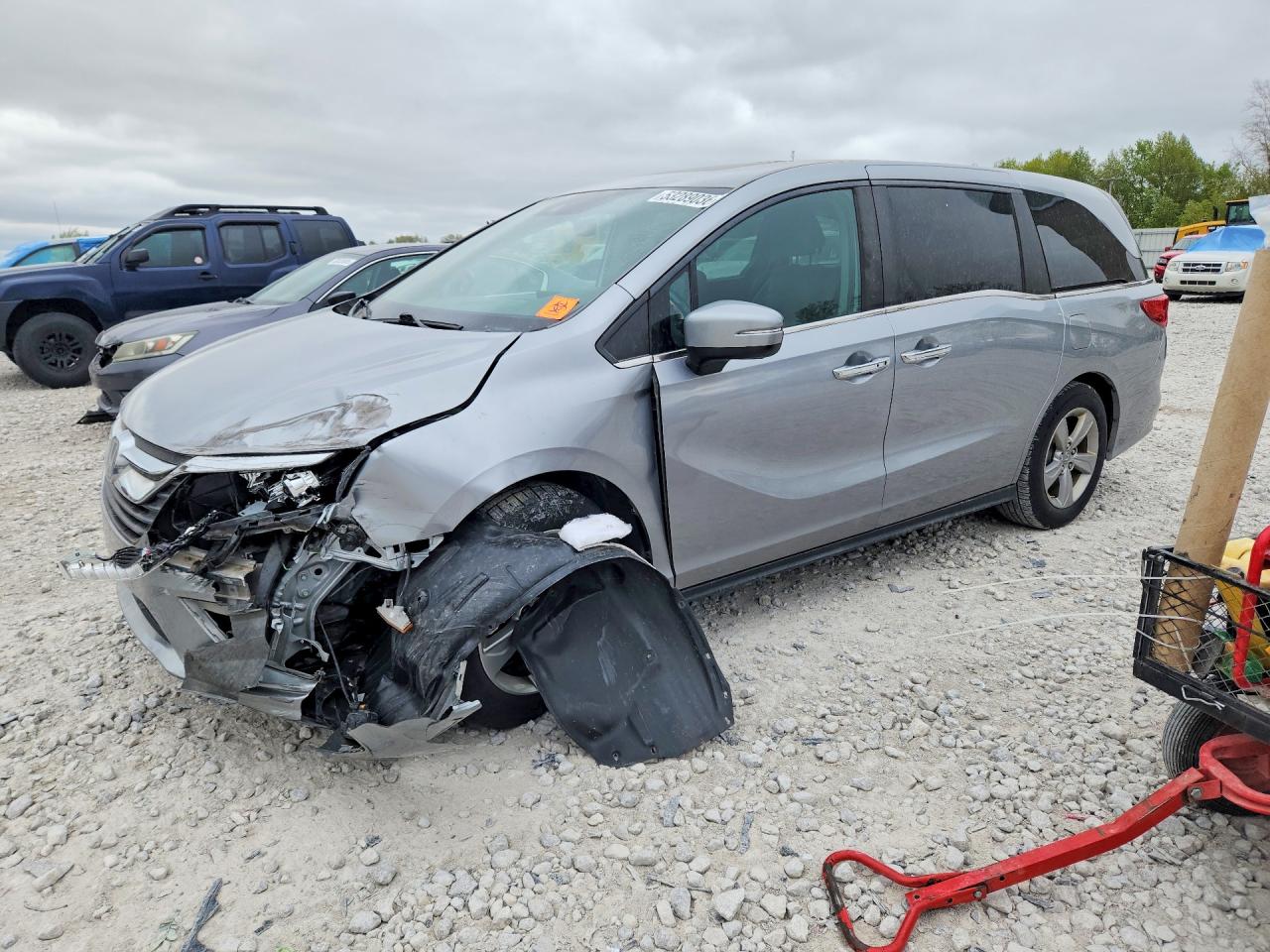 Salvage Honda Odyssey Image