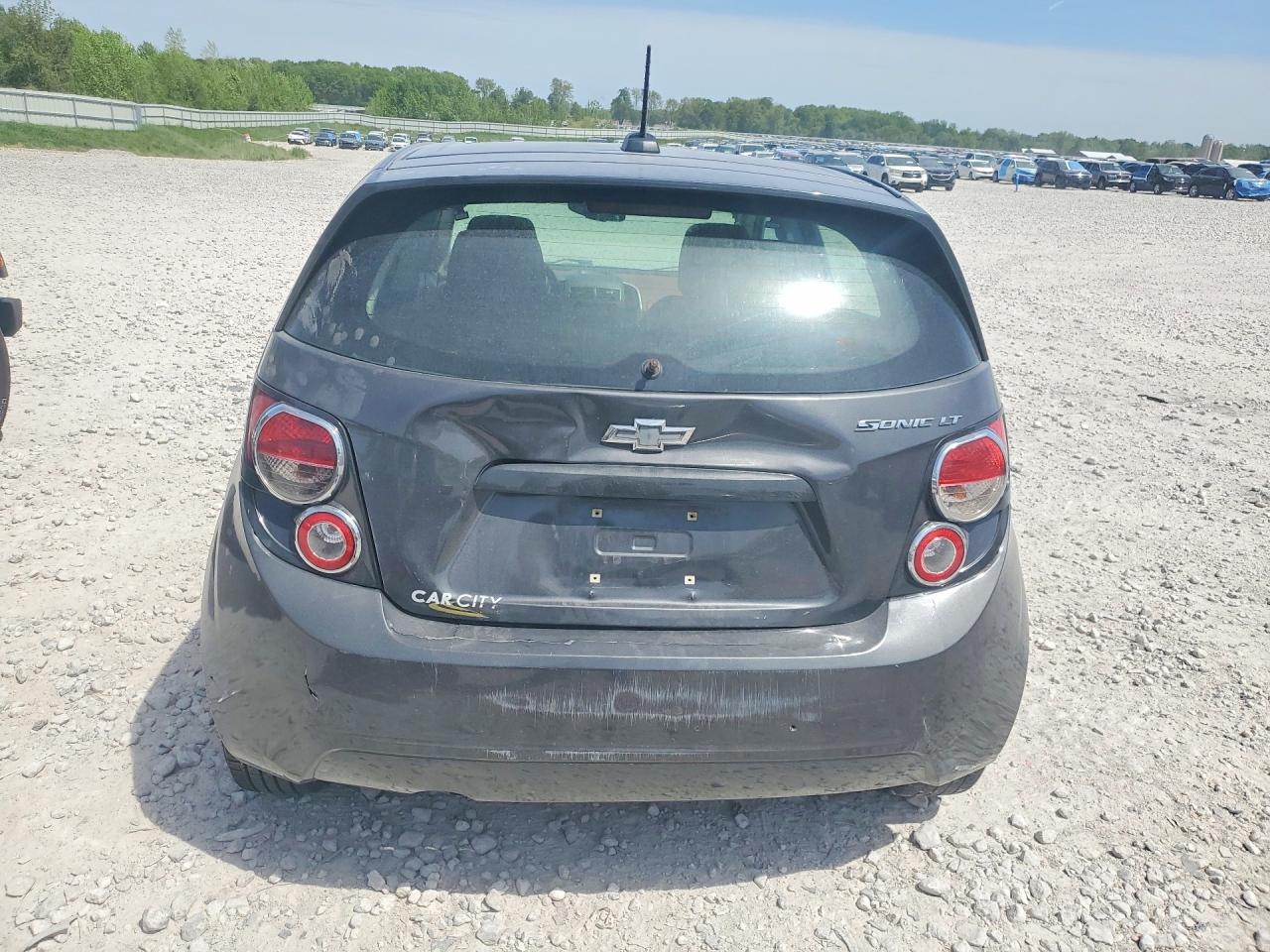 Chevrolet Sonic Lt