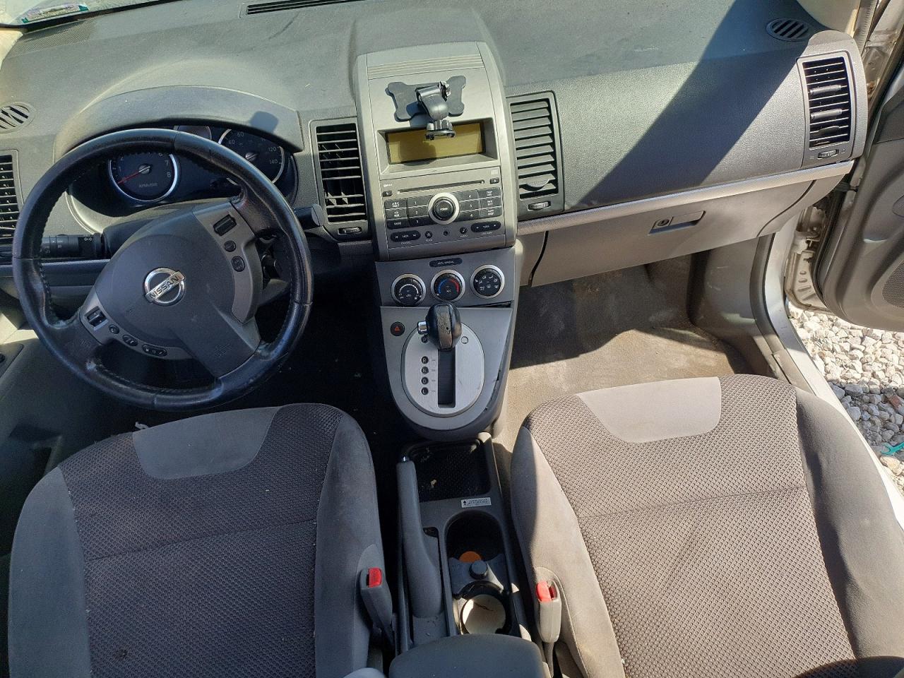 Nissan Sentra 2.0