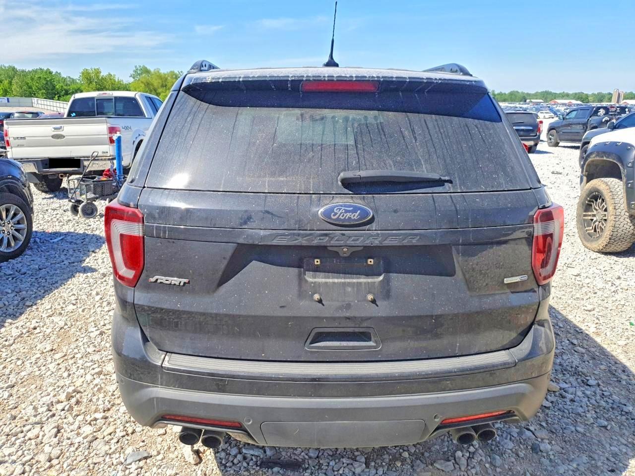 Ford Explorer Sport