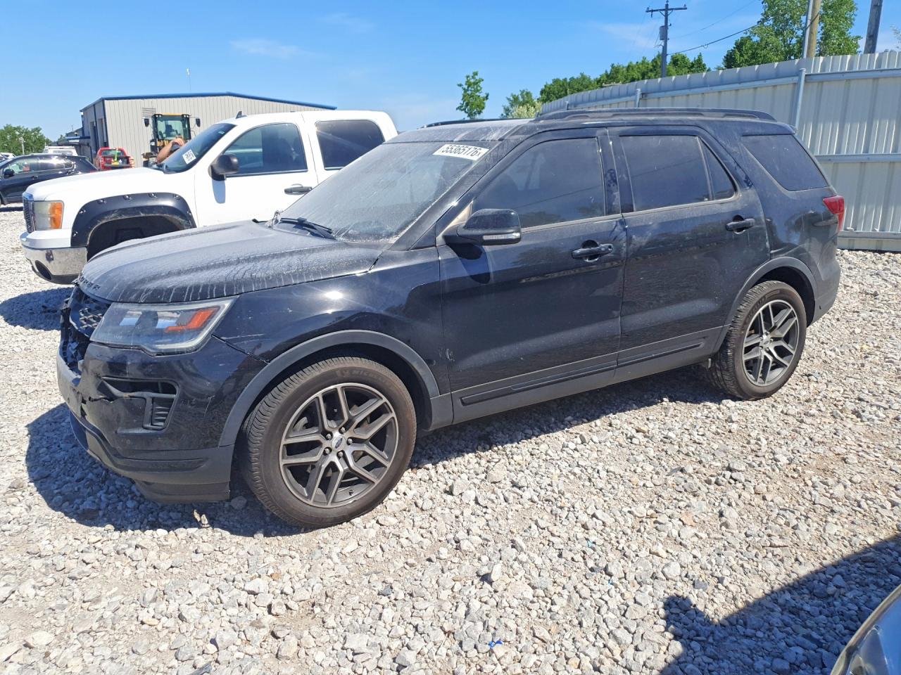 Salvage Ford Explorer Image
