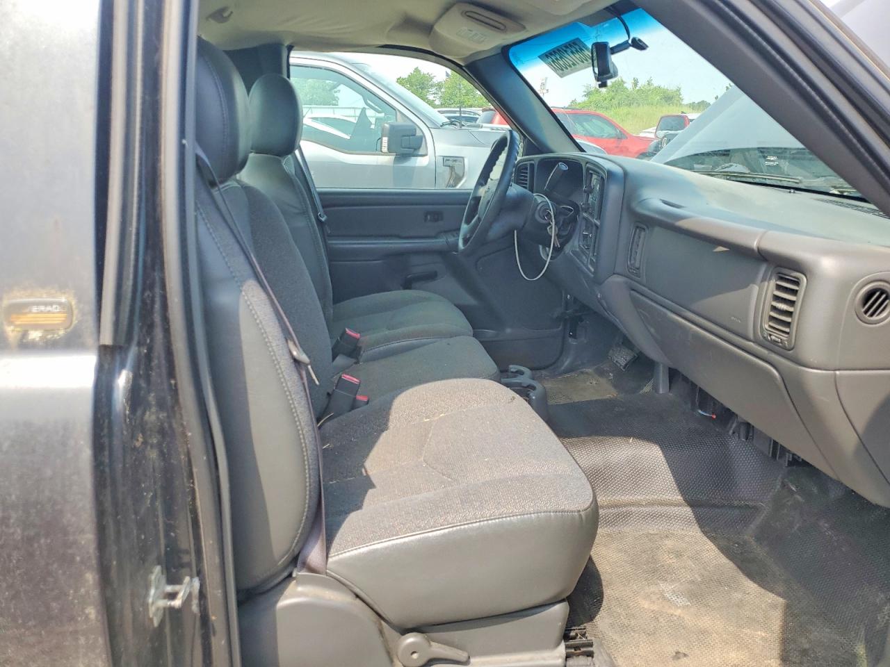 Chevrolet Silverado C1500