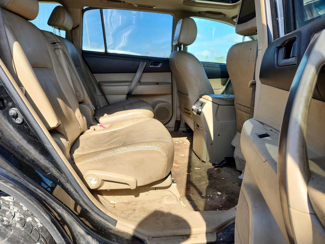 Toyota Highlander Sport