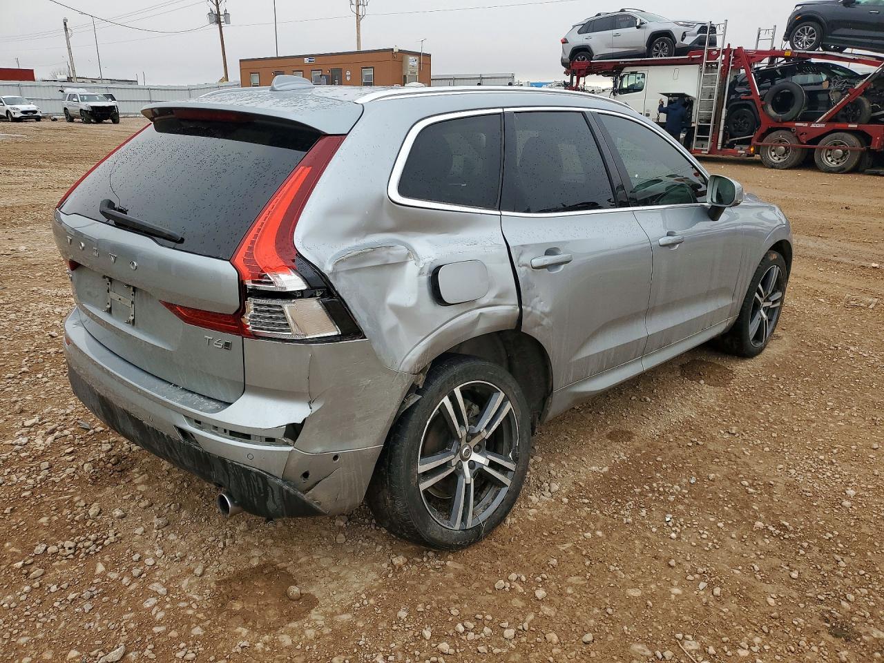 Volvo XC60 T6 Momentum