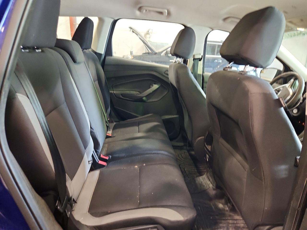 Ford Escape S