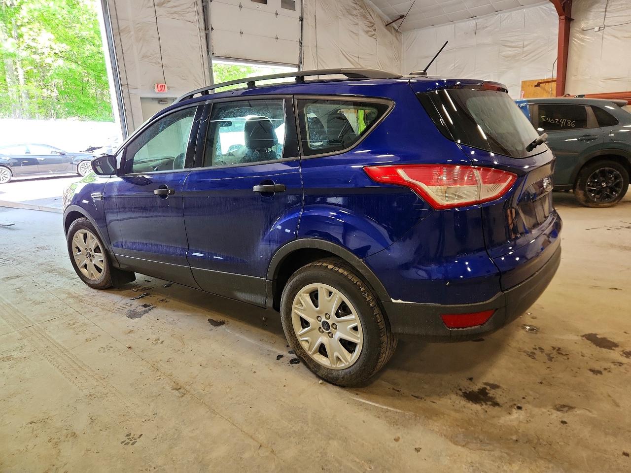 Ford Escape S