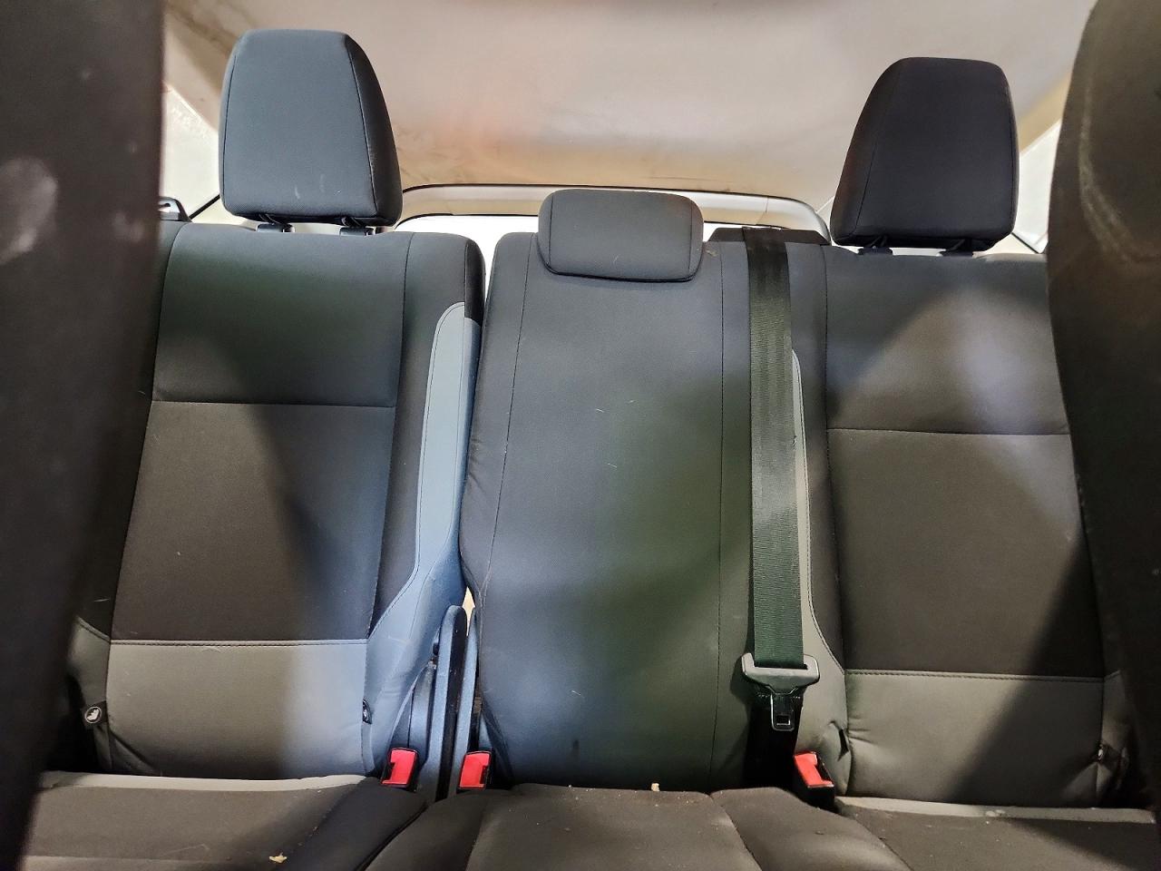 Ford Escape S