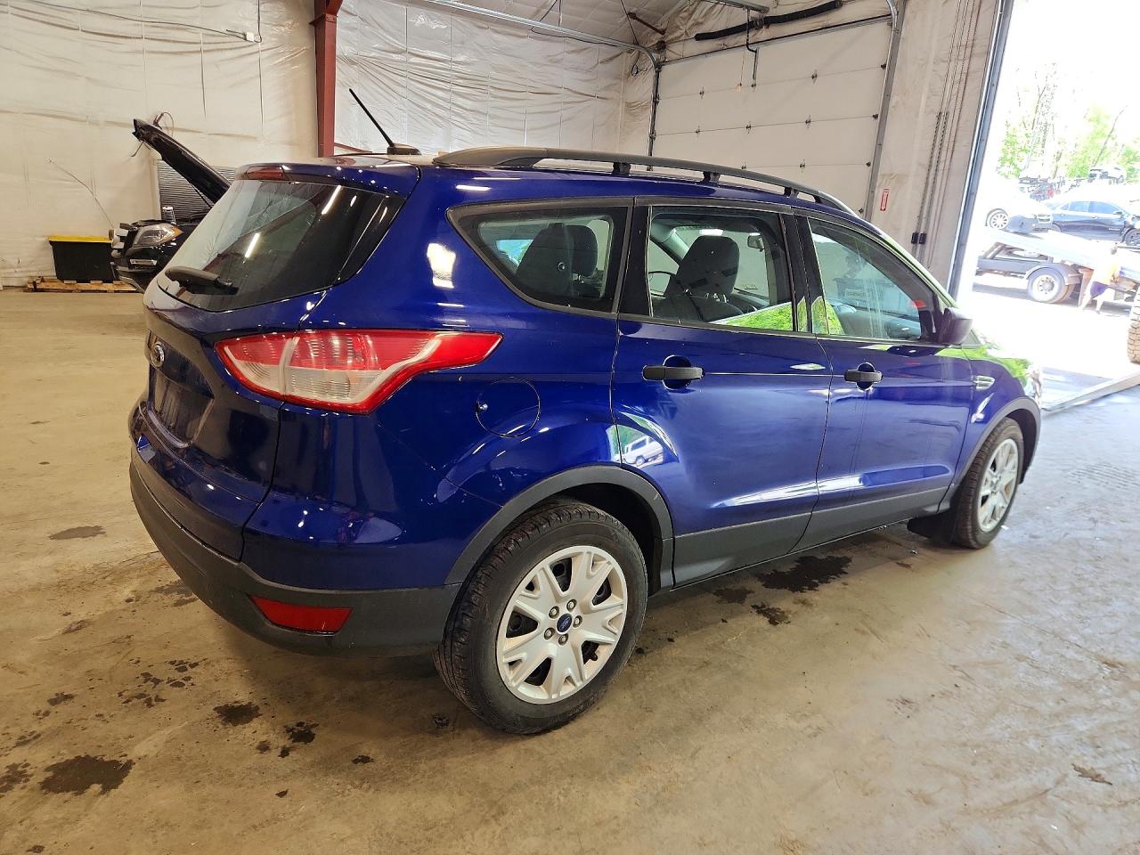Ford Escape S