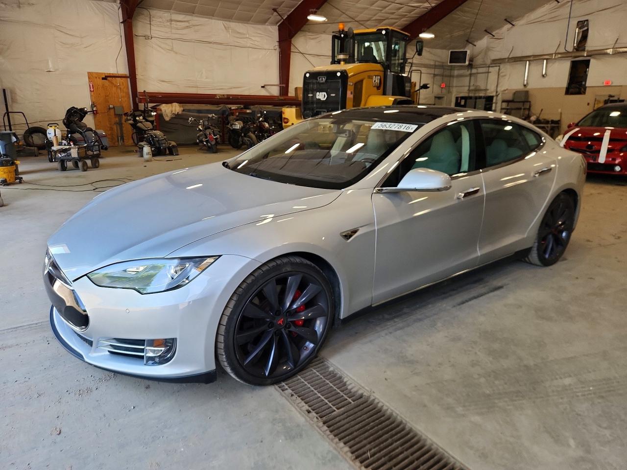 Salvage Tesla Model S Image