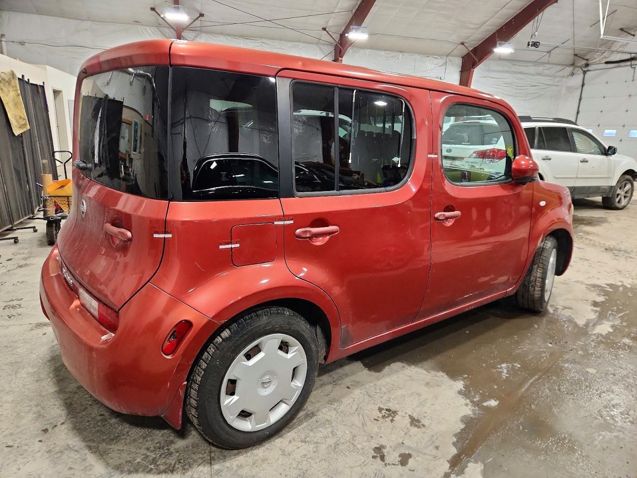 Nissan cube Base