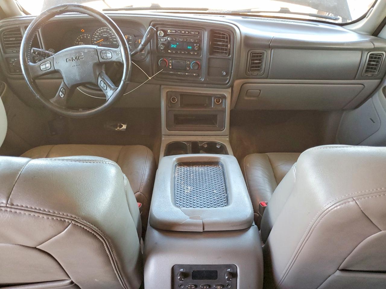 GMC Yukon C1500