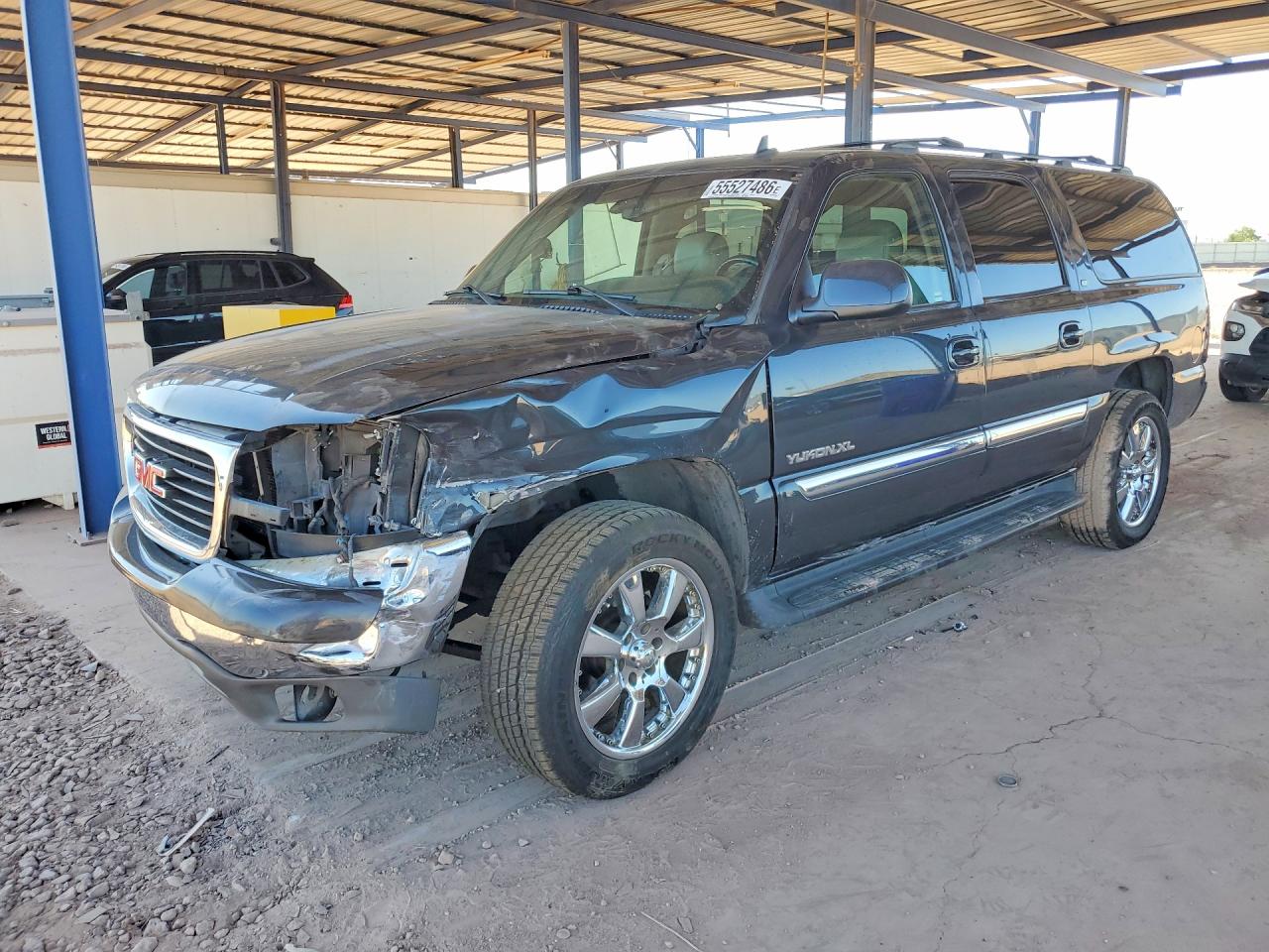 Salvage GMC Yukon Image