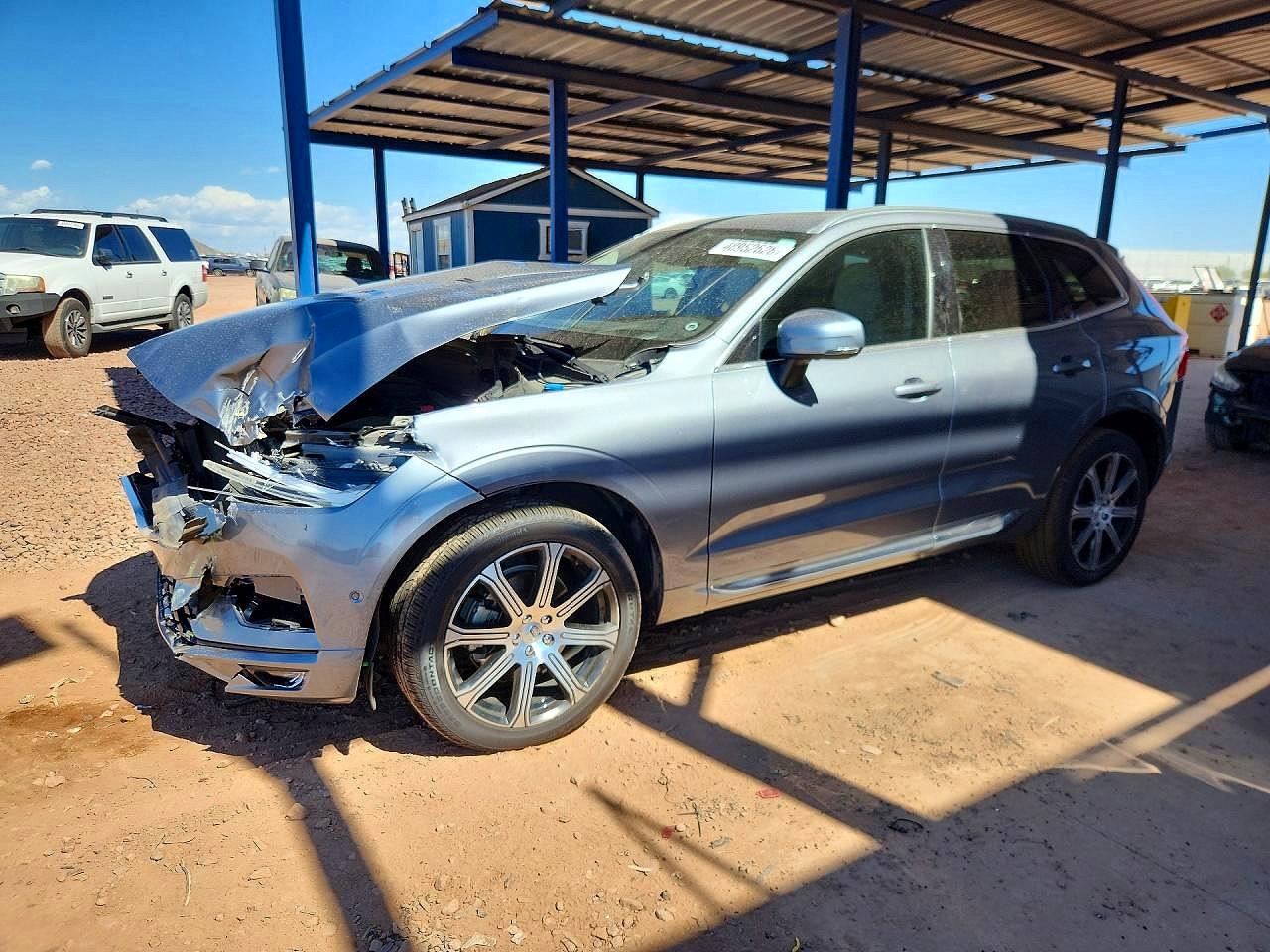 Salvage Volvo XC60 Image