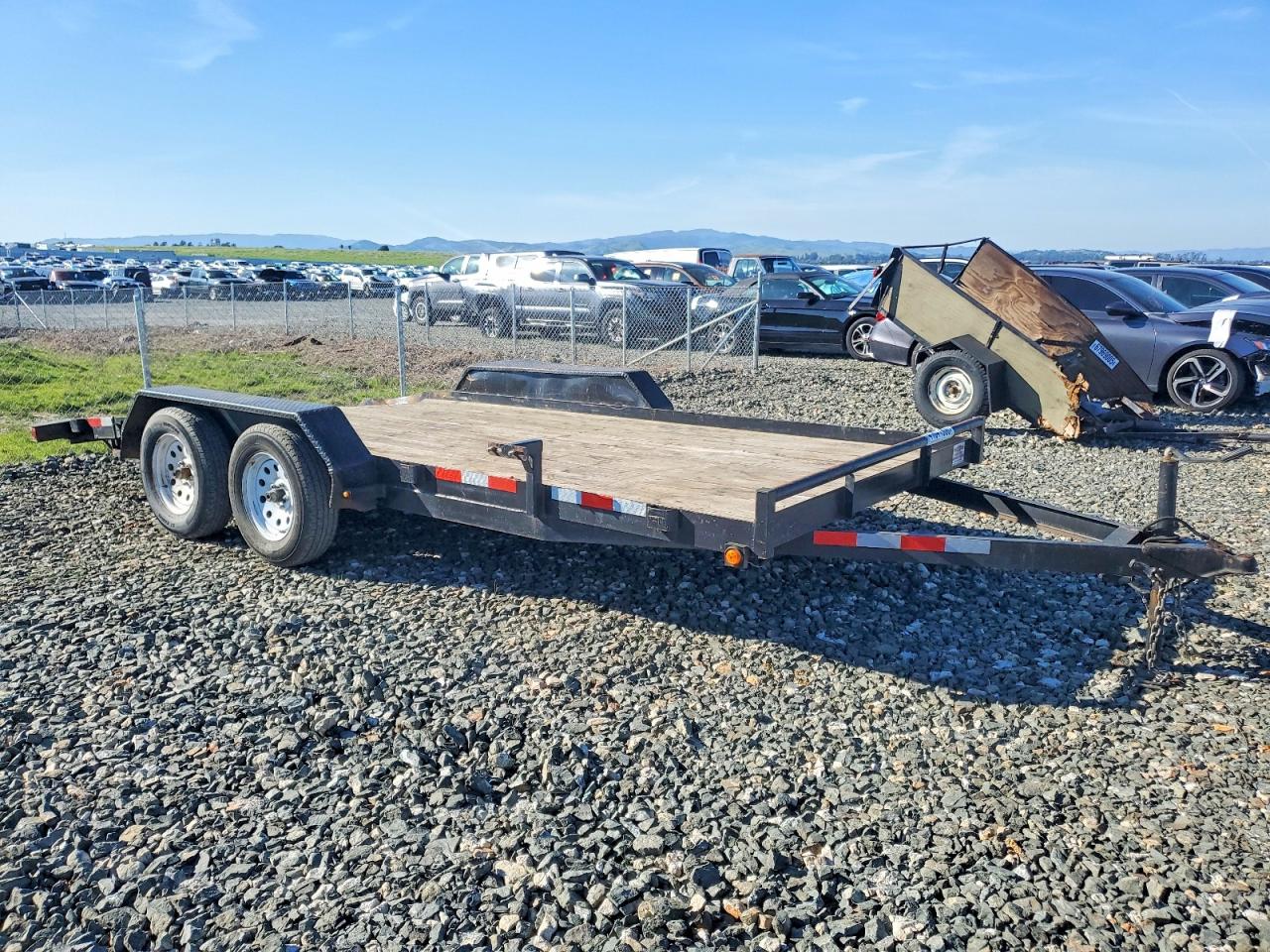 Salvage P.j. Trailer Other Image
